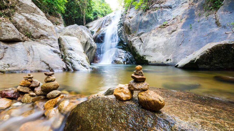 27 Waterfalls Tour with Entrance Fee & Lunch - What the $55 Price Actually Covers (and Why It’s Decent Value)