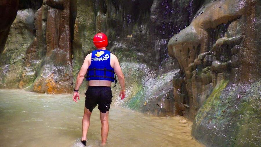 3x1: Monkeyland Damajagua Falls & Buggy Tour Puerto plata - Damajagua Waterfalls: how the 27-drop hike plays out