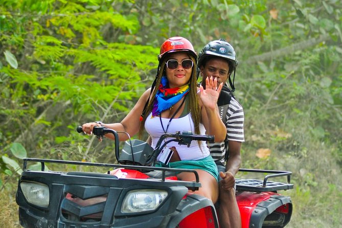 4-Wheel Adventure - Safety and Instruction: How the Guides Keep It Fun