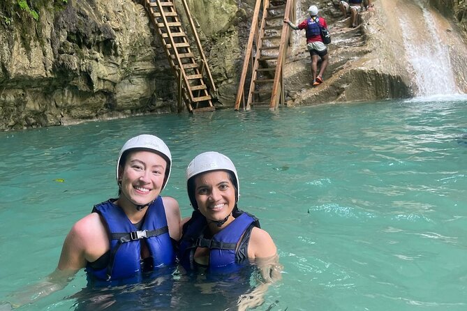 7 Waterfalls in Puerto Plata + a Delicious Local lunch. - Guides, pace, and group size: how this tour feels in real life