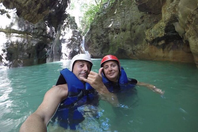 7 Waterfalls of Damajagua Tour Puerto Plata - Pickup, ride comfort, and Wi-Fi reality