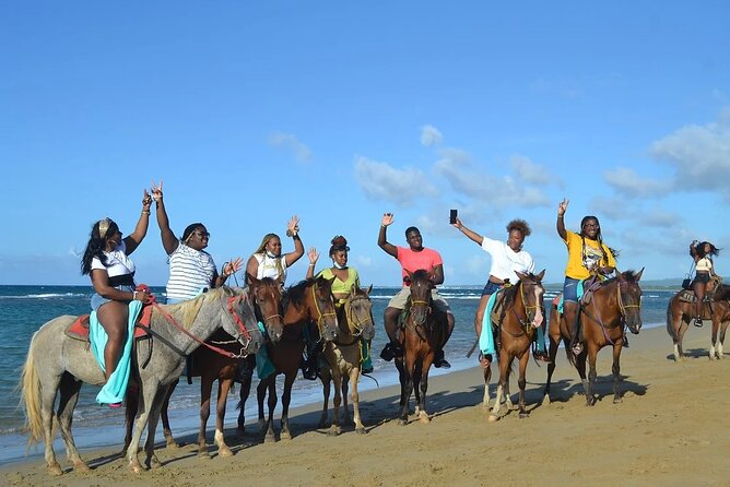 Beach Horseback Ride Tour in Puerto Plata - Scenic & Fun for All - The photo stop and beach-bar break (where the day relaxes)