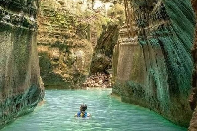 Damajagua experience - Safety gear and what it does for you