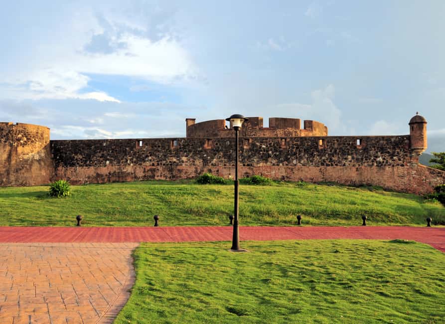 Half Day Private City Tour of Puerto Plata - Independence Central Park and San Felipe Fortress: Old Puerto Plata in the Open Air