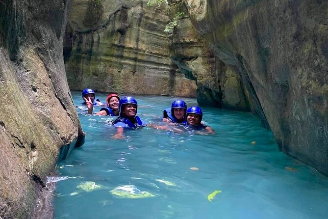Hike, Swim and Enjoy Nature's Paradise in Damajagua Waterfalls - How the guide setup (Chepe and Valera) affects your day