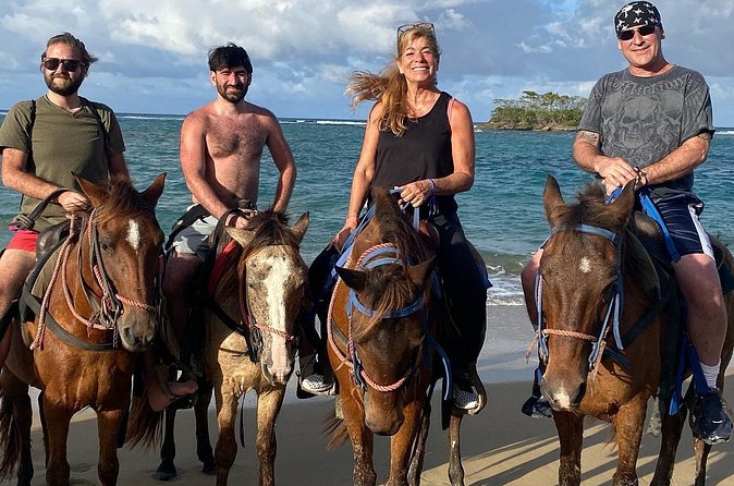 Horseback Riding on Puerto Plata - How 1 hour 30 minutes actually feels on horseback