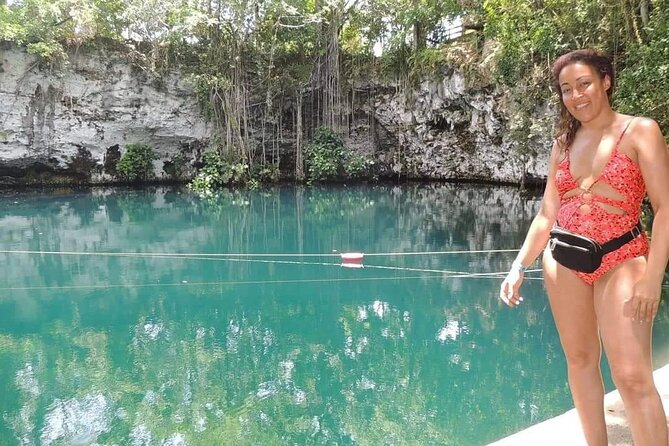 Local Excursion Blue Laguna el dudu - Puerto Plata pickup at 6:30 am: the bus day that actually works