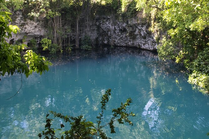 Local Excursion Blue Laguna el dudu - Playa Grande lunch: Dominican food plus a real open bar