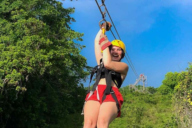 Monkey Enconter & Zip line Adventure - Stop 2 in El Choco: the 4,500-foot zipline course and bat cave drop