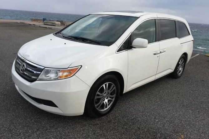 Private Transport from Santiago STI to Puerto Plata - The Ride Experience: Air-Conditioned Comfort With Wi‑Fi and Water