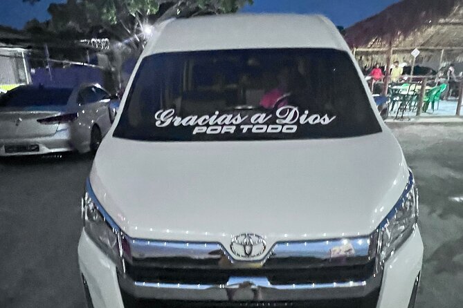 Puerto plata airport transfers to lifestyle resorts ect - Service you can count on: name signs, English, and local tips