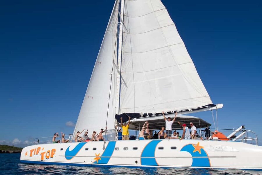 Puerto Plata: Catamaran Snorkeling Trip w/ Buffet & Open Bar - Getting to the Boat: Pickup Options That Actually Cover the Area