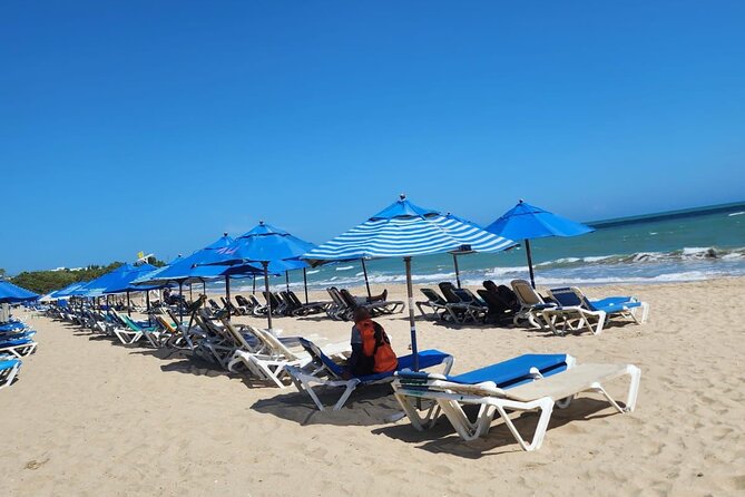 Puerto Plata City Highlights Rum y Umbrella St. and Beach - Central Park, Victorian Houses, and Getting Your Bearings Fast