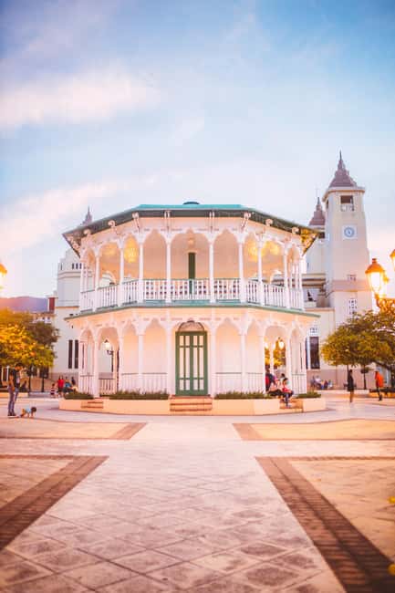 Puerto Plata: City Tour, Mountain and Lunch - The Comfort Setup: Air-Conditioned Van and a Guide Who Adjusts