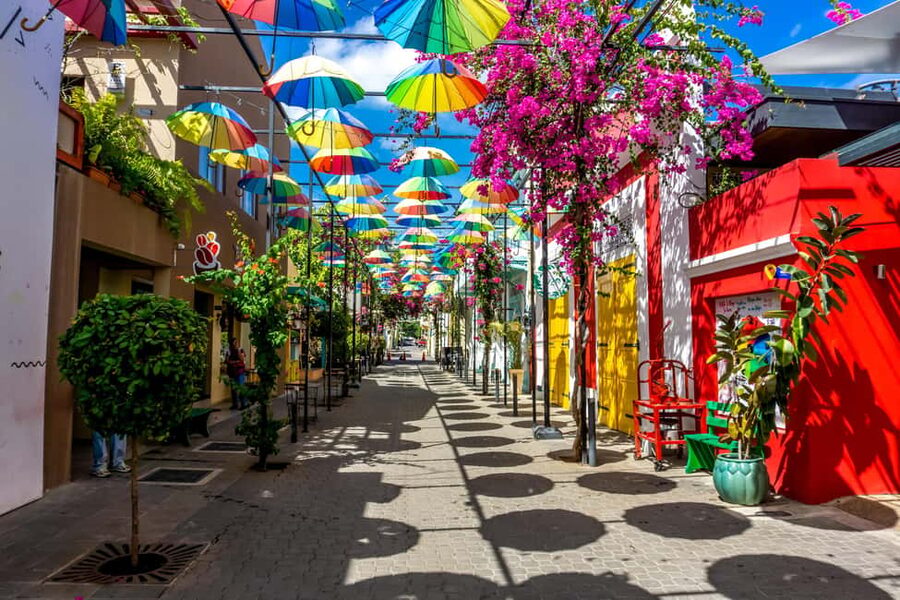 Puerto Plata: City tour through the historic old town - Meeting at Taino Bay: finding the Mr. Puerto Plata guide