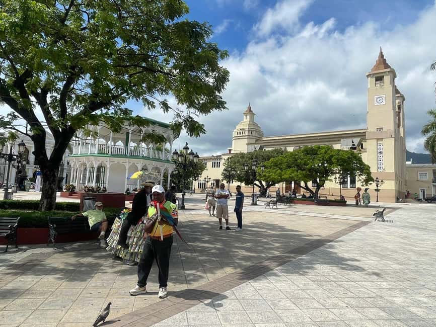 Puerto Plata: Half-Day Historic and Cultural Highlights Tour - Cigars, Jewelry, and Larimar: The Factories Where Time Moves Fast