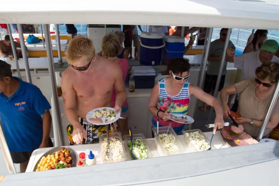 Puerto Plata: Sosúa Catamaran Day Trip with Lunch and Drinks - Unlimited Drinks: Rum Punch, Beer, and Soft Drinks