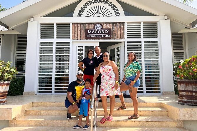 Puerto Plata VIP: The Exclusive E&J City Tour - Del Oro Chocolate Factory: Samples, Buying Options, and a Kid-Friendly Win