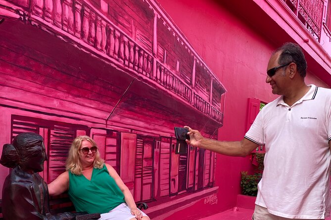 The POP Experience with Ámbar - Pickup, mobile ticket, and that first snack stop