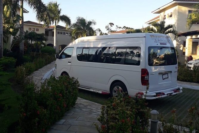 Transfers from Puerto Plata Airport to Sosua - The Ride Itself: A/C, Wi‑Fi, and the Stuff You Actually Care About