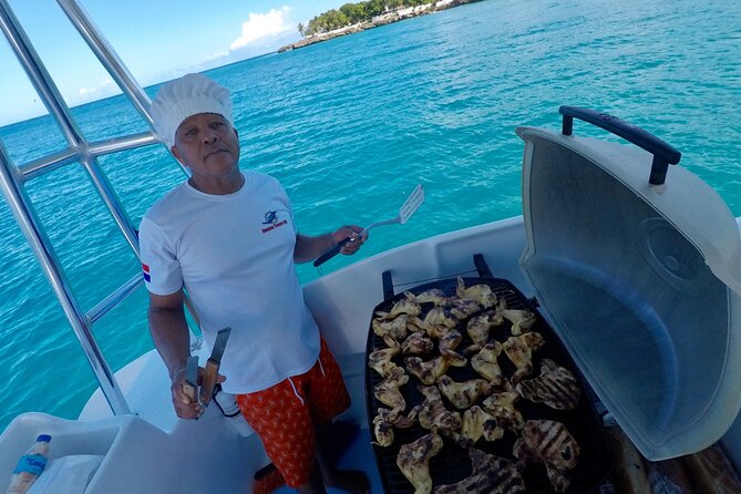 VIP Fascinating Boat Ride & Snorkeling at Sosua Bay - Offshore snorkeling: gear included and guide support