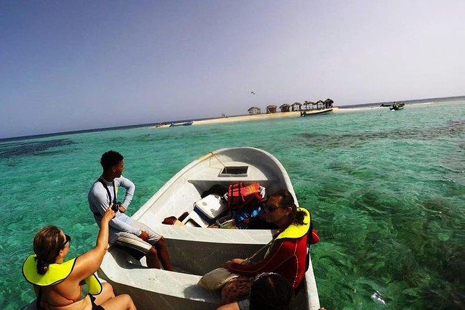 VIP tour to Paradise Island & The Mangroves - Paradise Island (Cayo Arena): snorkeling, snacks, and real beach time